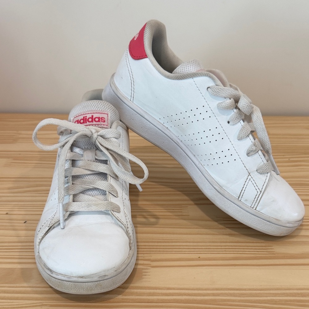 adidas Kids White Sneakers with Pink Heel Tab